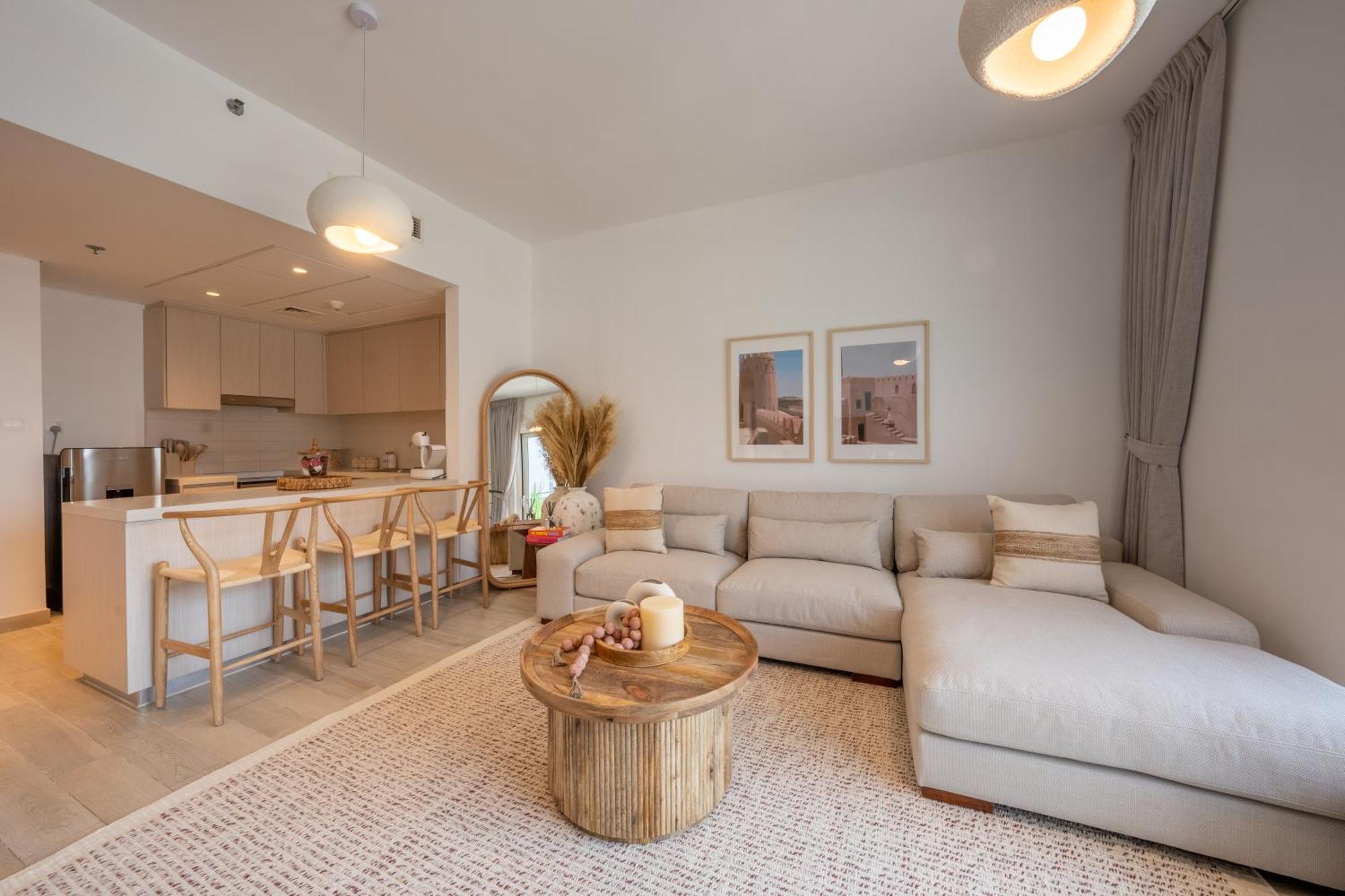Otolo Homes On Yas Island With Complimentary Yas Theme Park Tickets *