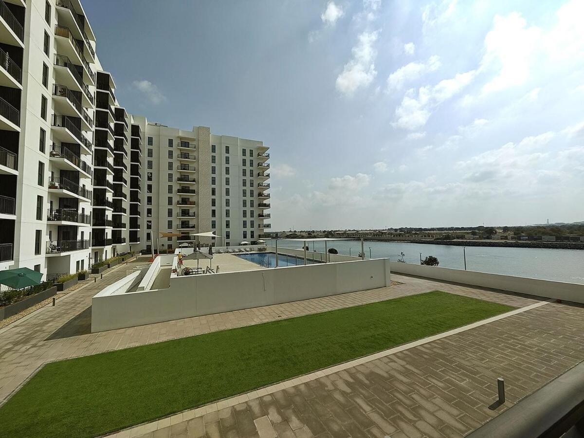 Appartement Otolo Homes On Yas Island With Complimentary Yas Theme Park Tickets