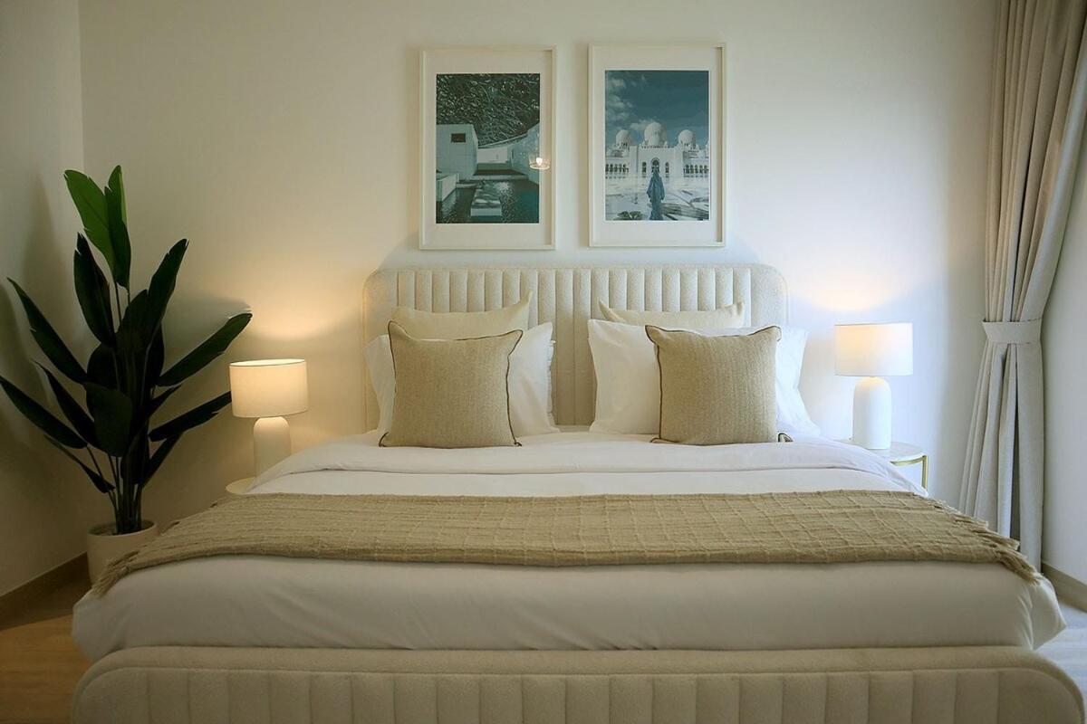 Otolo Homes On Yas Island With Complimentary Yas Theme Park Tickets * Abu Dhabi