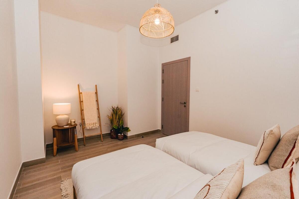 Otolo Homes On Yas Island With Complimentary Yas Theme Park Tickets Abu Dhabi