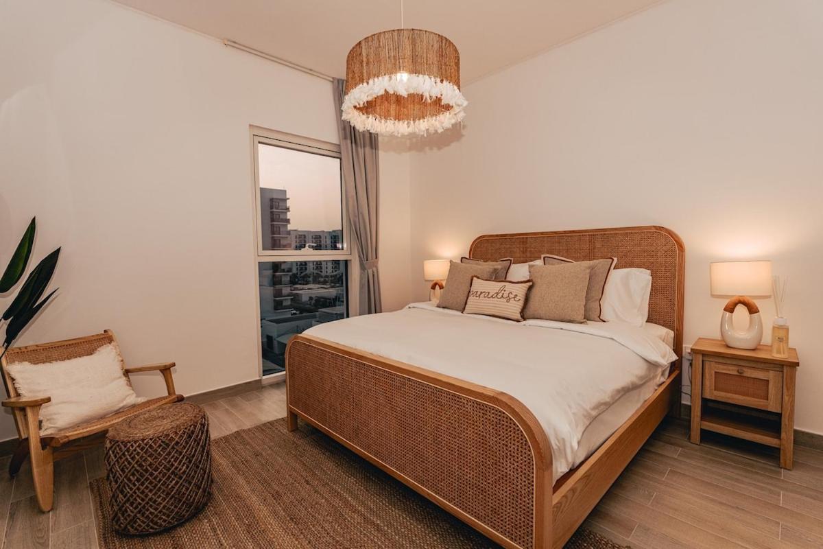 Otolo Homes On Yas Island With Complimentary Yas Theme Park Tickets Abu Dhabi