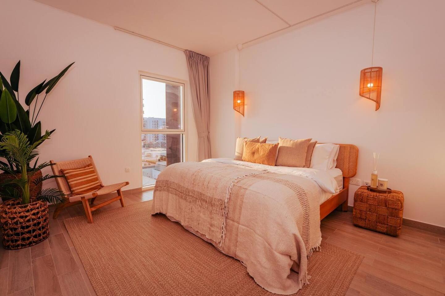 Appartement Otolo Homes On Yas Island With Complimentary Yas Theme Park Tickets *